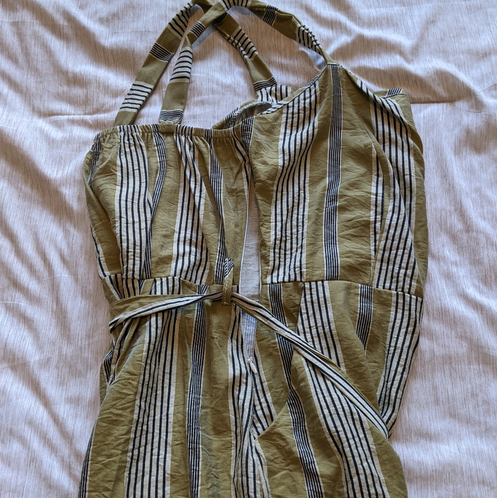 Striped Romper - Picture 6 of 7